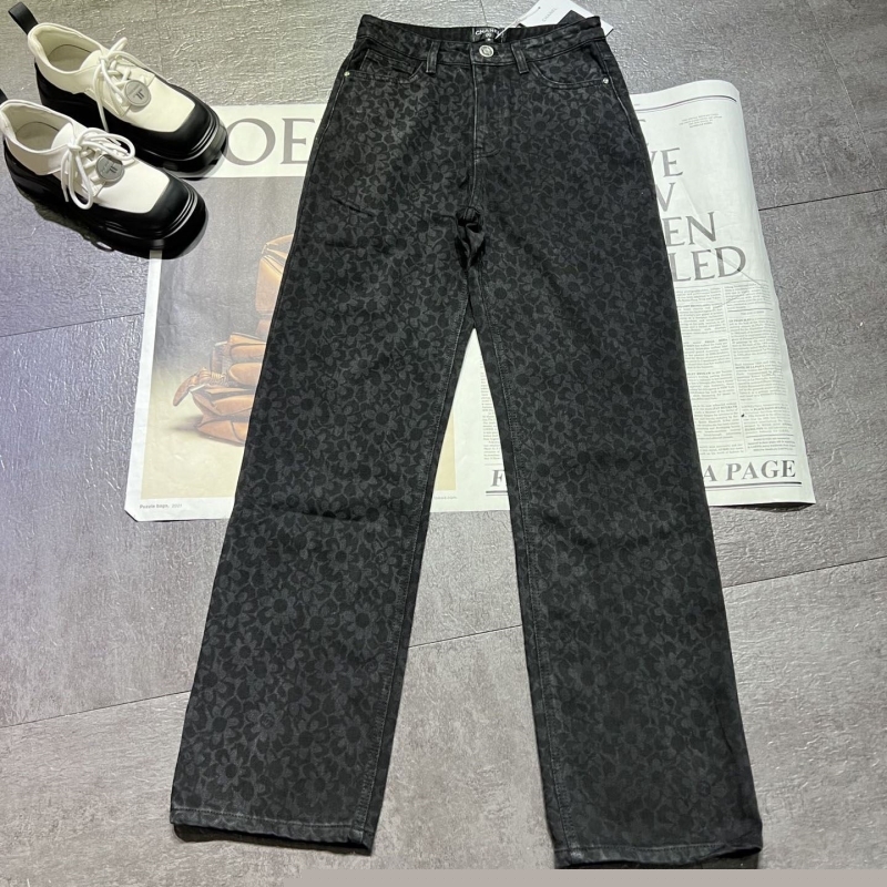 Ch*el jeans